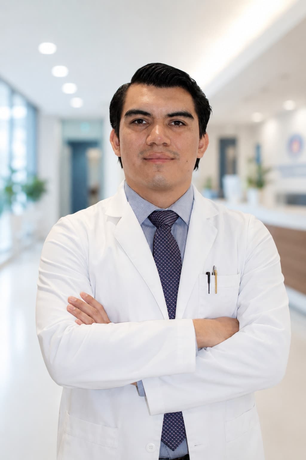 Dr. Manuel Alejandro Hernández Gurrola, radióloga especialista en imagen mamaria en Clínica ASIA CDMX